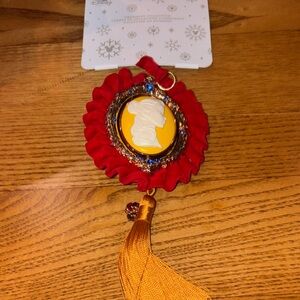 Disney France
Pavilion beauty & the beast, 2 sided belle & beast ornament